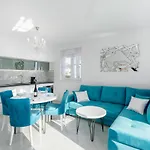 Sea Vista *