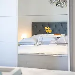 Sea Vista *